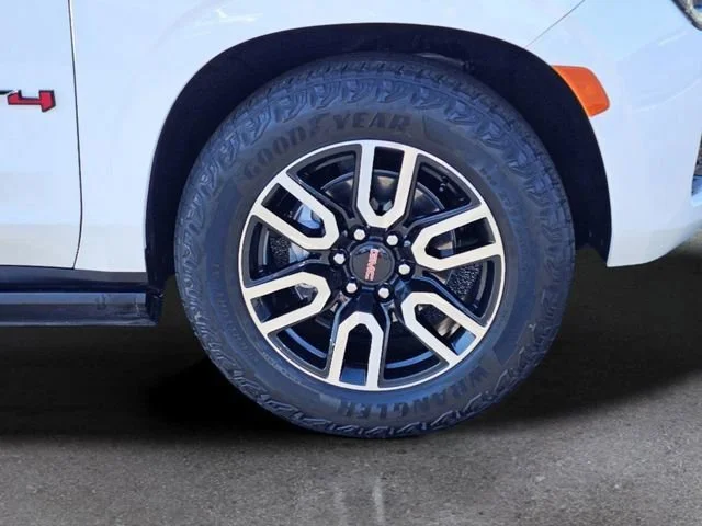 Used 2023 Summit White GMC AT4 image 6