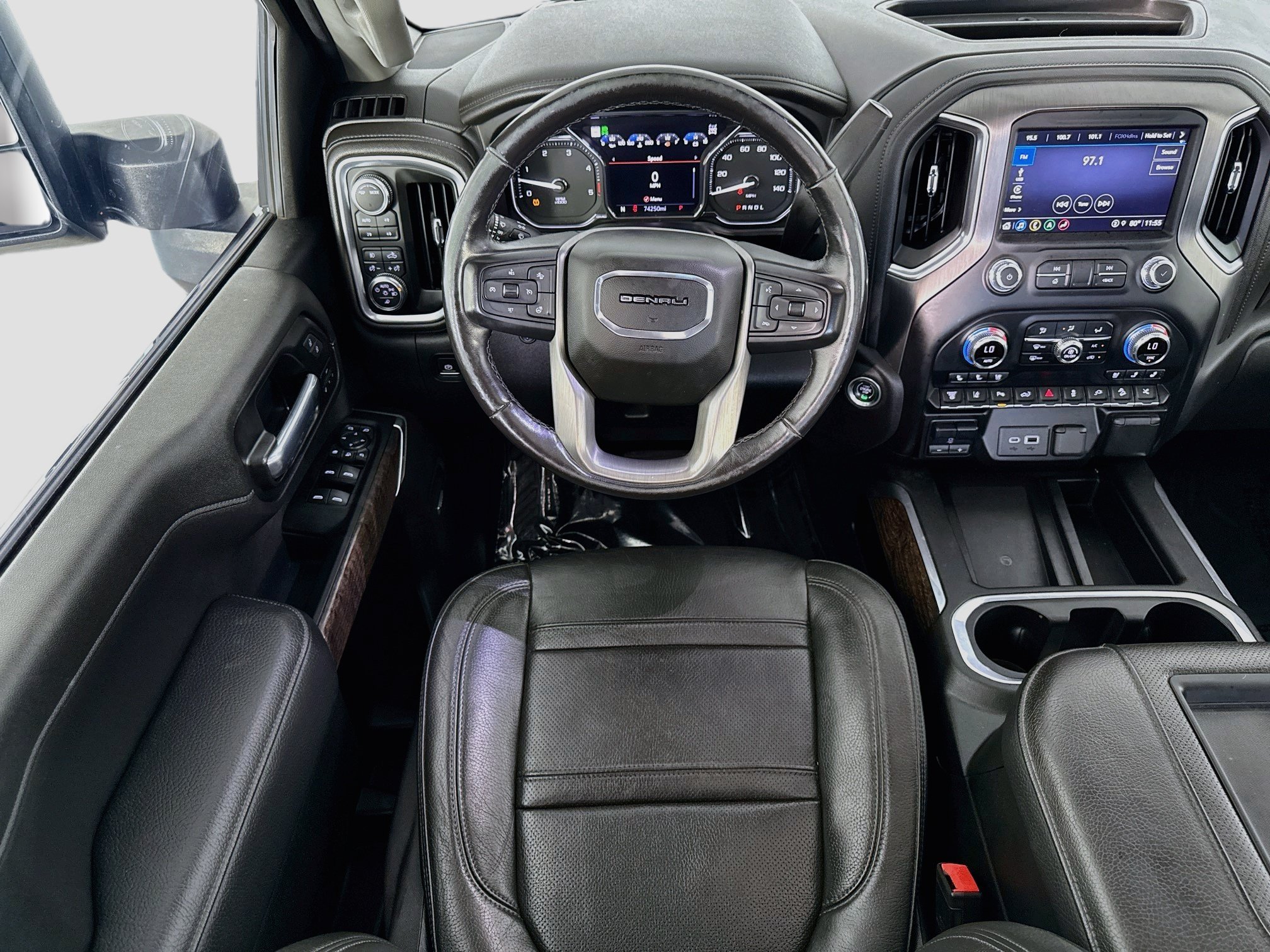 Used 2022 Ebony Twilight Metallic GMC Denali image 25