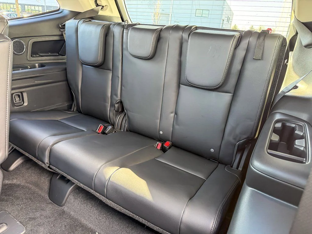 Used 2026 Silver Subaru Onyx Edition Touring image 11