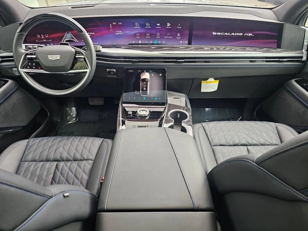 New 2026 Luna Metallic Cadillac Luxury image 20