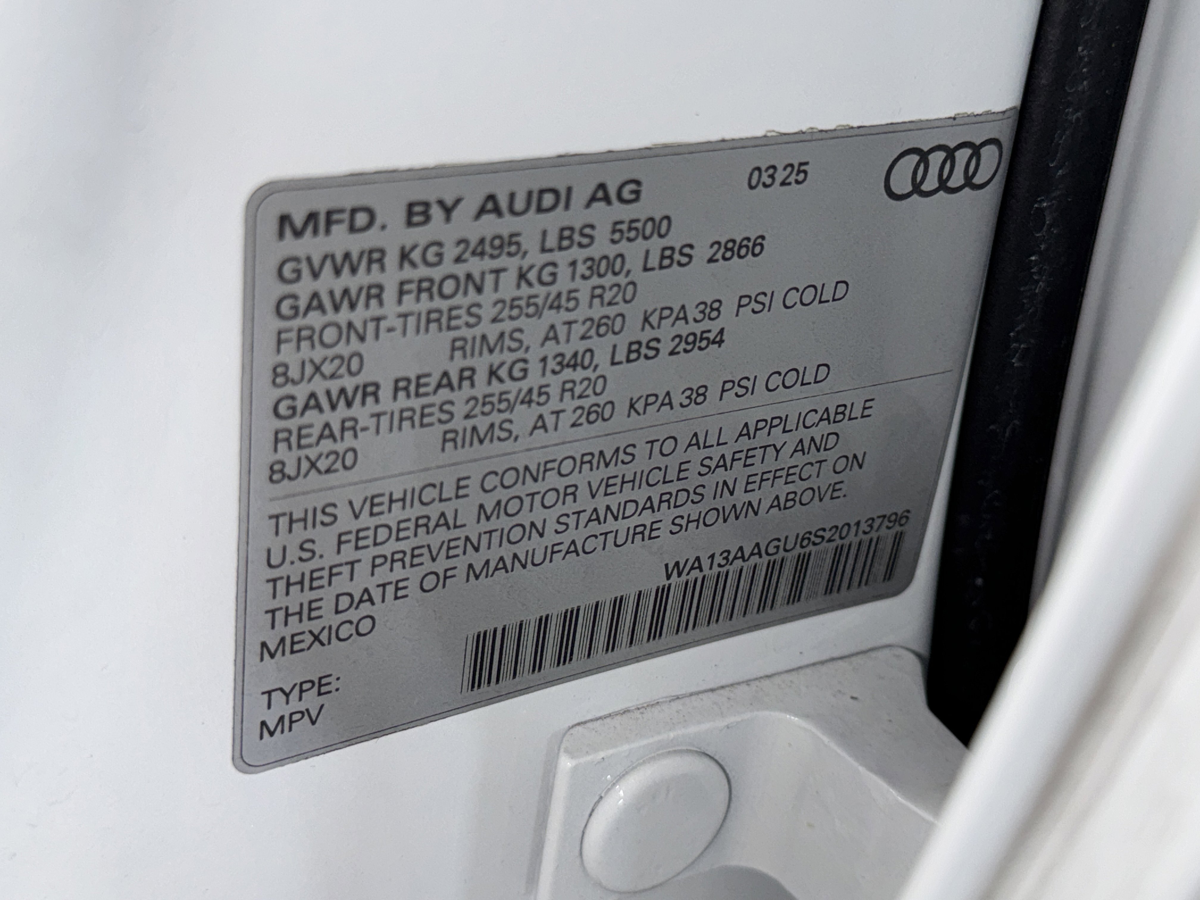 Used 2025 Arkona White Audi Prestige image 38