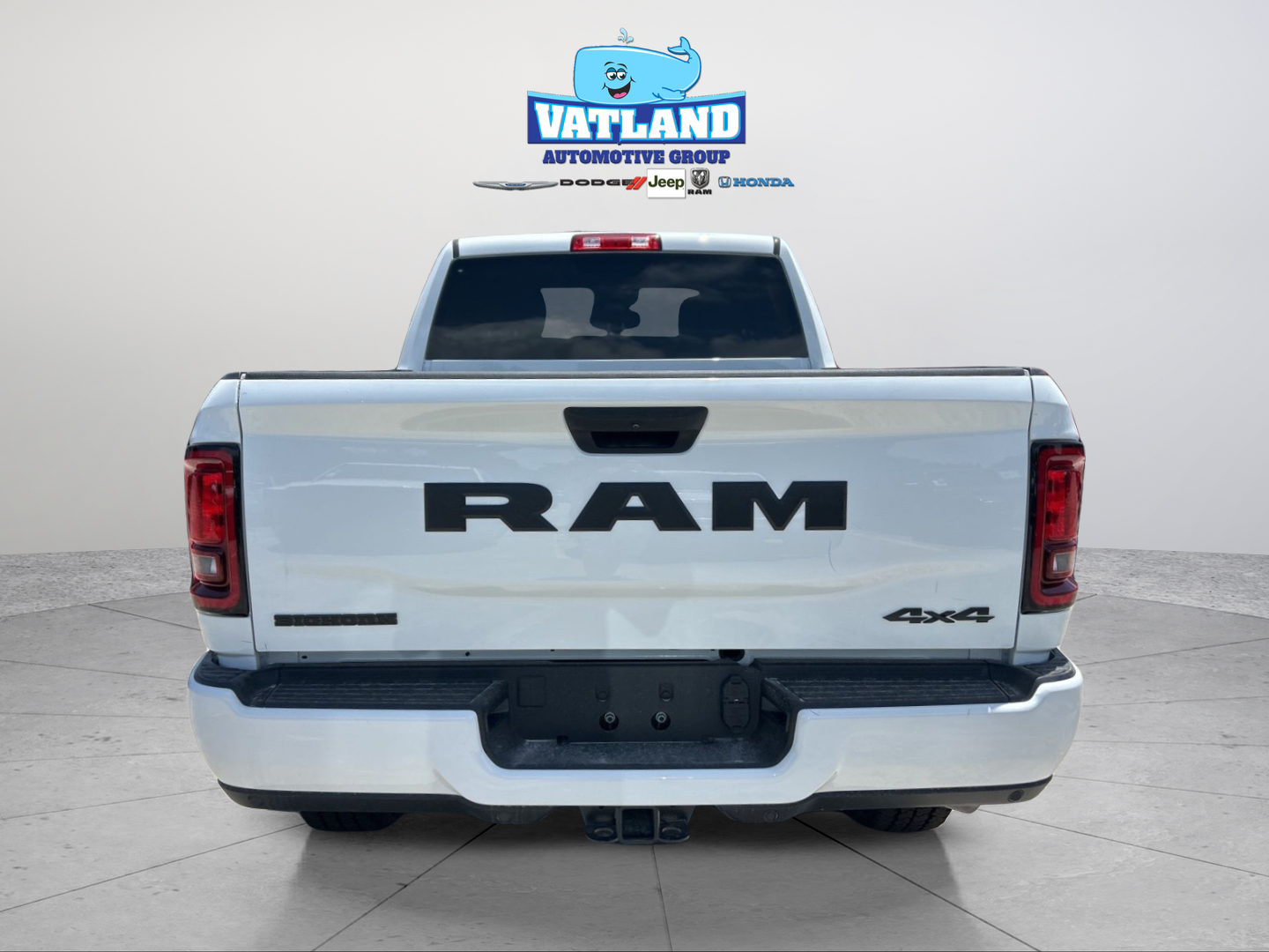 New 2026 Bright White Clear-Coat Exterior Paint RAM Big Horn image 4