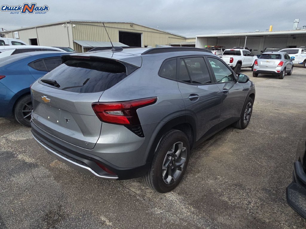 Used 2025 Sterling Gray Metallic Chevrolet LT image 6