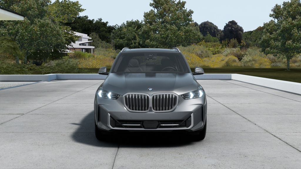 New 2026 Gray Metallic BMW xDrive40i image 3