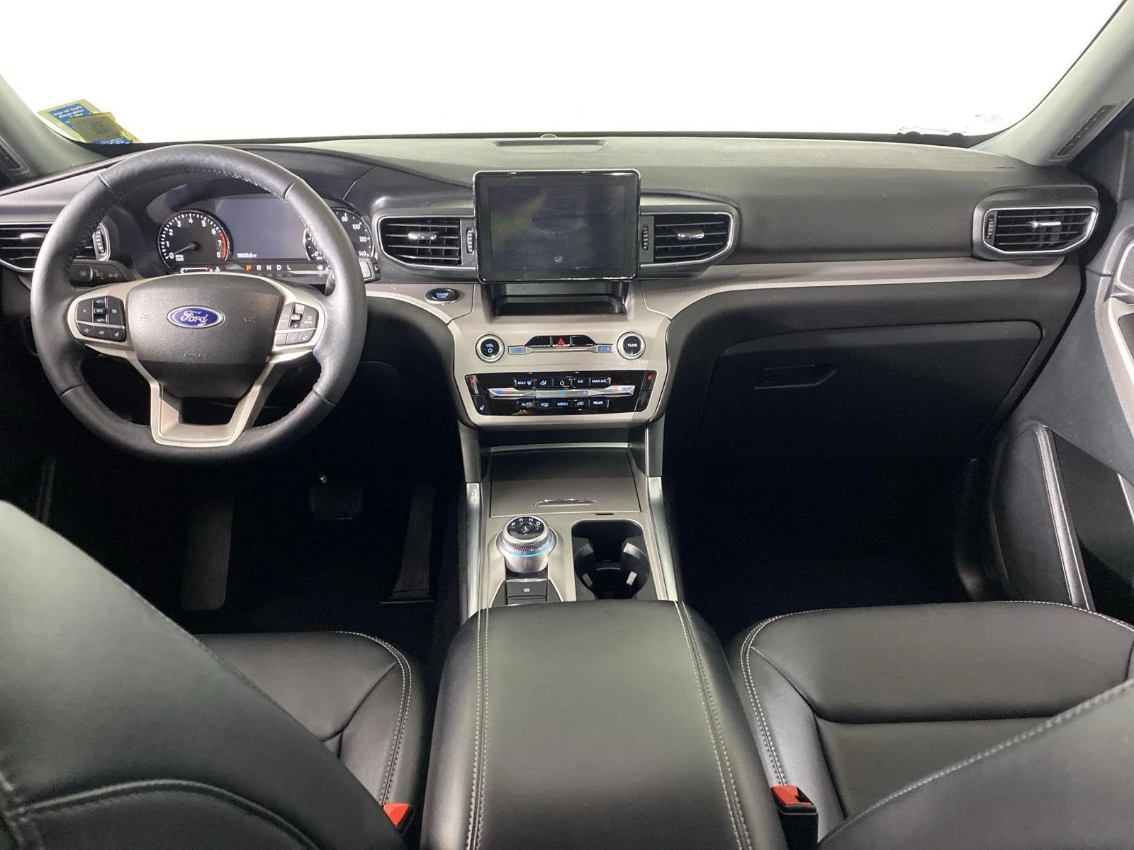 Used 2023 Black Metallic Ford XLT image 2