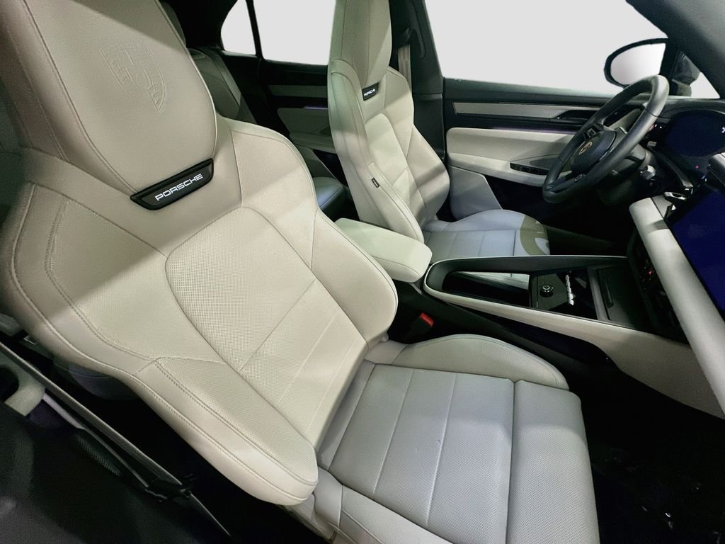 Used 2025 Blue Porsche 4S image 28