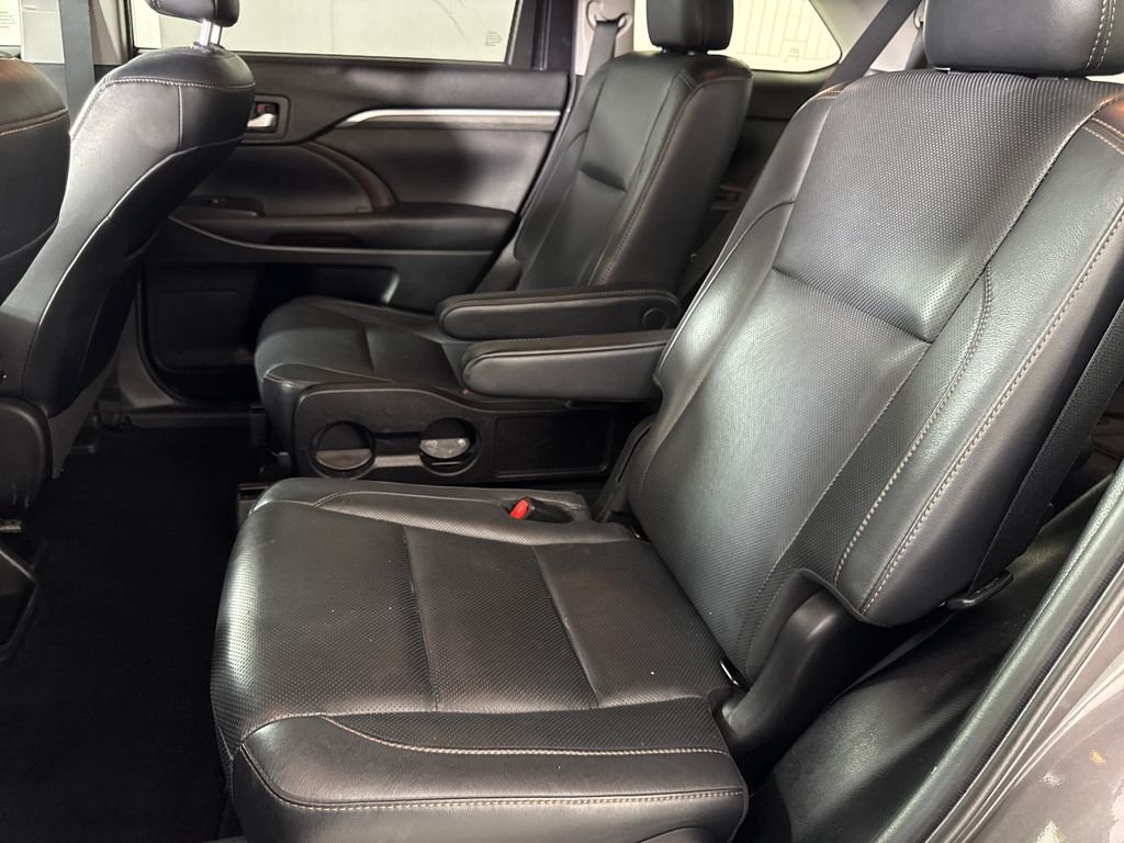 2019 Toyota Highlander Limited Platinum - Photo 13