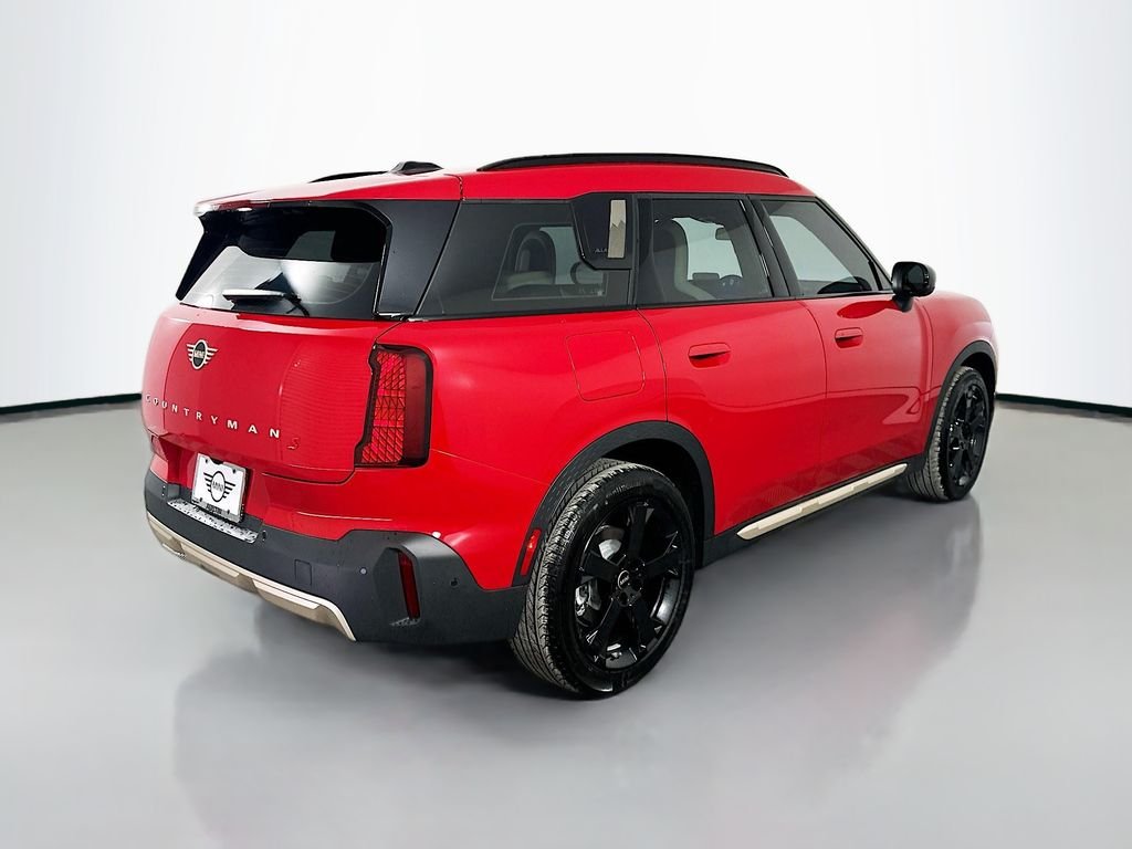 Used 2025 Red MINI  image 5