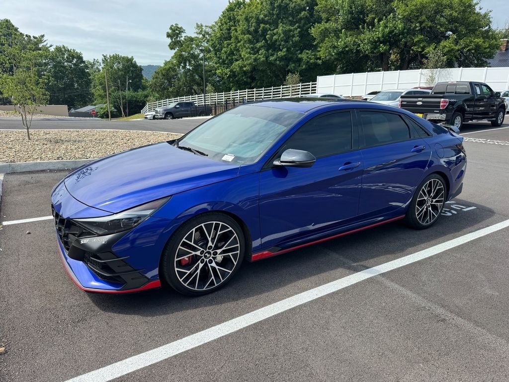 Used 2022 Blue Hyundai Base image 2