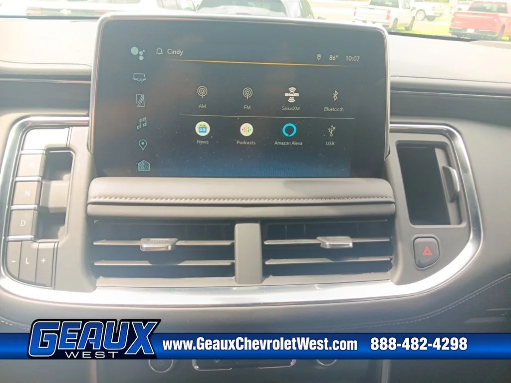 Used 2024 Gray Chevrolet Z71 image 15