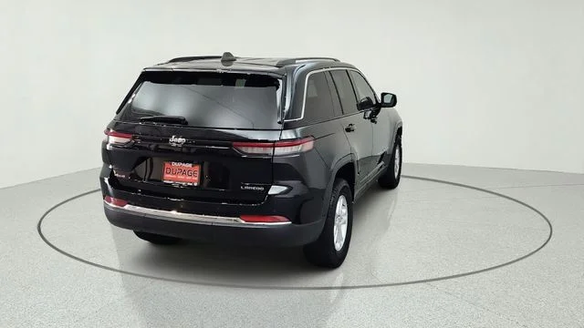 Used 2023 Black Jeep Laredo image 47