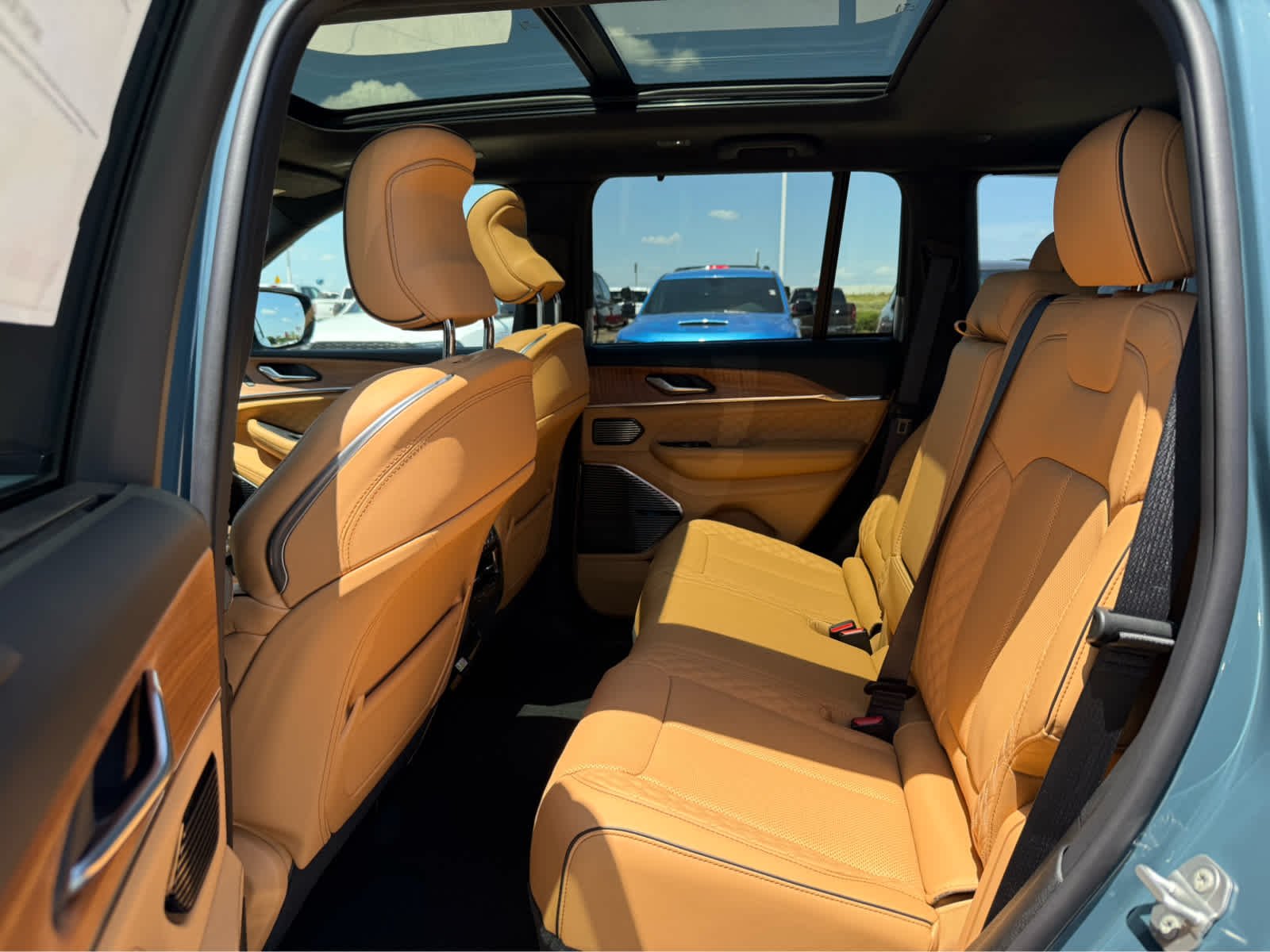 New 2026 Steel Blue Exterior Paint Jeep Summit image 11