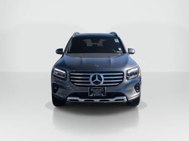 Used 2025 Mountain Grey Metallic Mercedes-Benz GLB 250 image 3