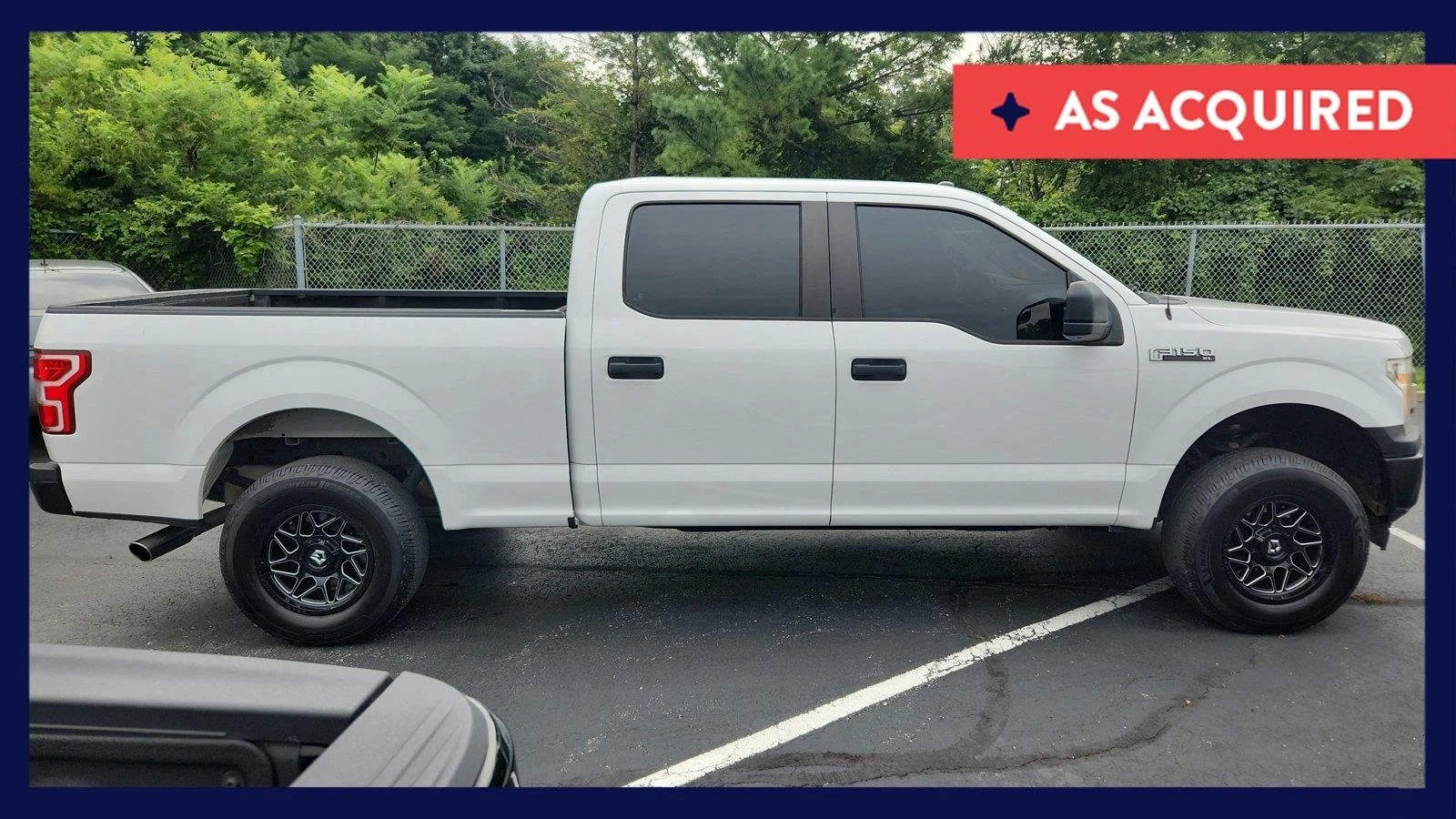 Used 2019 Oxford White Ford XL image 1