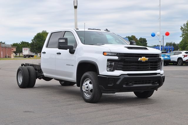 2024 Chevrolet Silverado 3500 HD Chassis Cab Work Truck