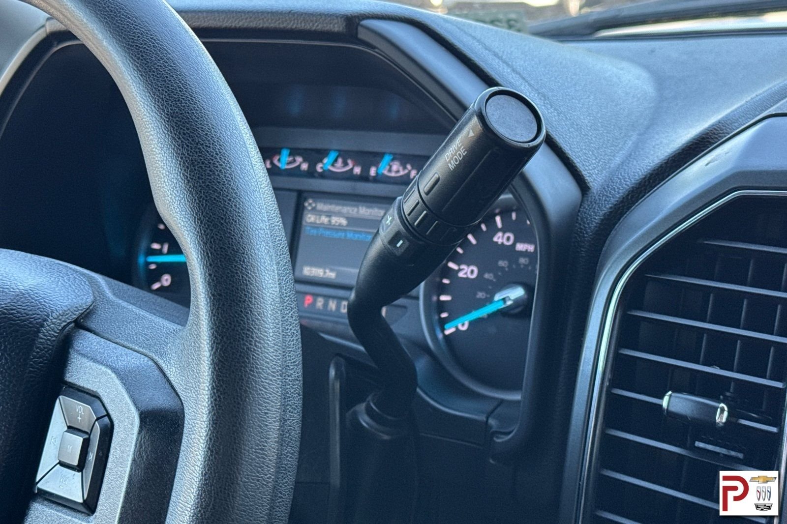 Used 2020 White Ford XLT image 24