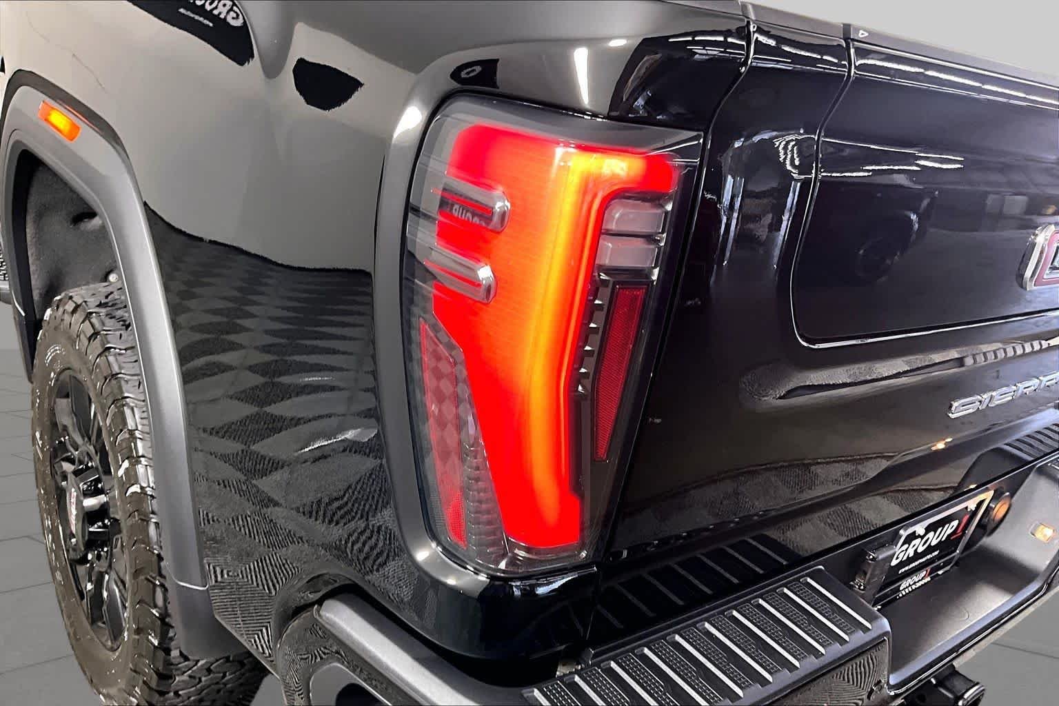 2026 GMC Sierra 2500HD AT4 - Photo 27