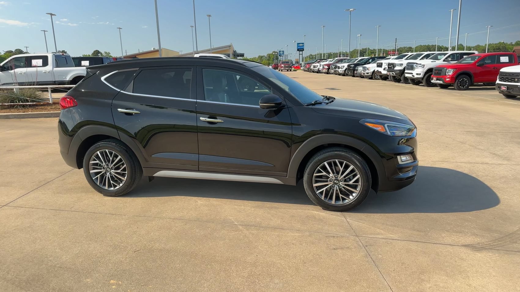 Used 2021 Black Noir Pearl Hyundai Ultimate image 9
