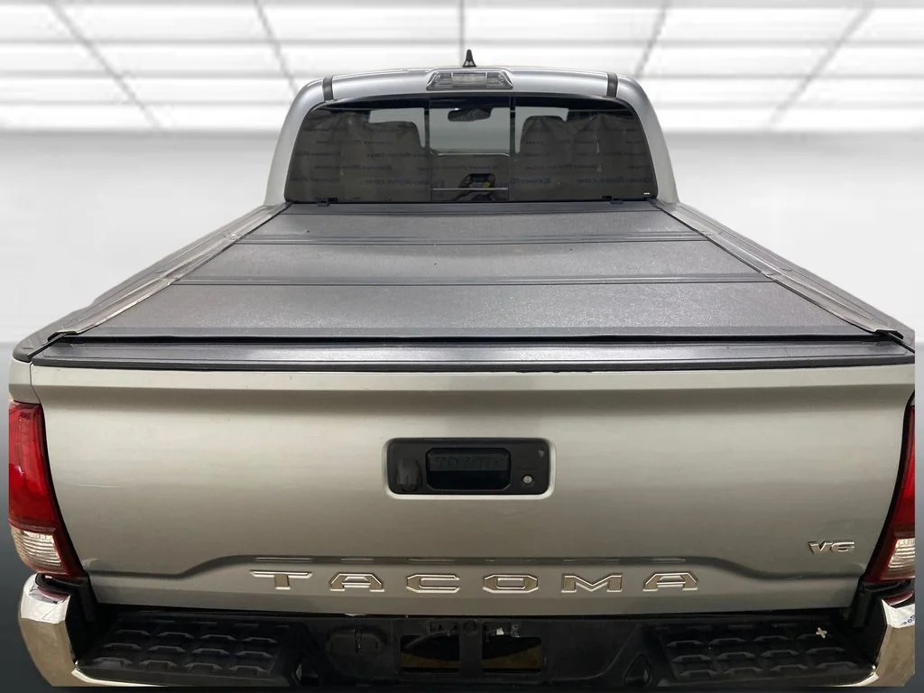 Used 2023 Silver Toyota SR5 image 9