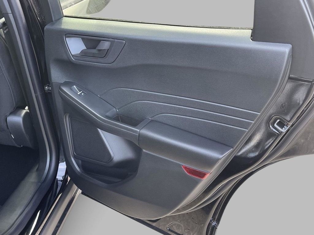 New 2026 Agate Black Metallic Ford Active® image 17