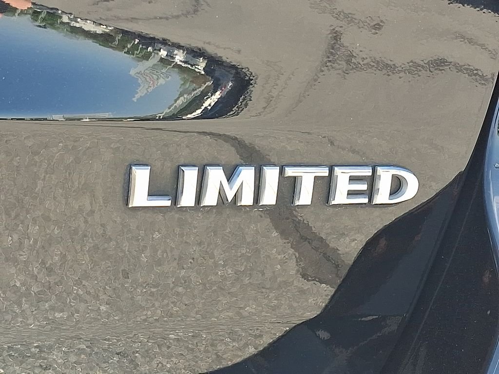 Used 2020 Black Jeep Limited image 30