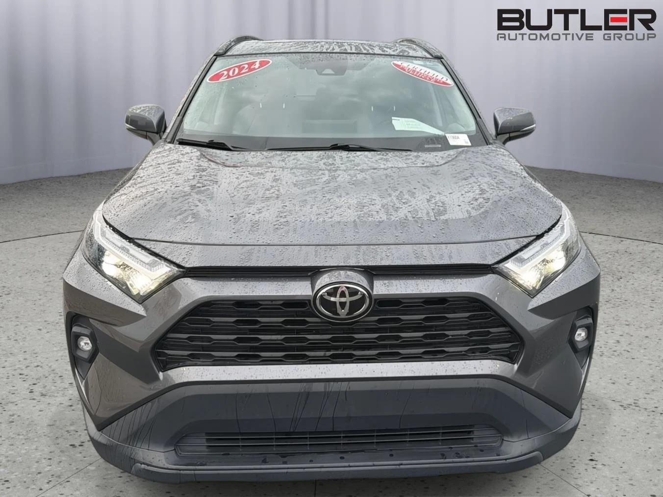 Certified Used 2024 Magnetic Gray Metallic Toyota XLE Premium image 9