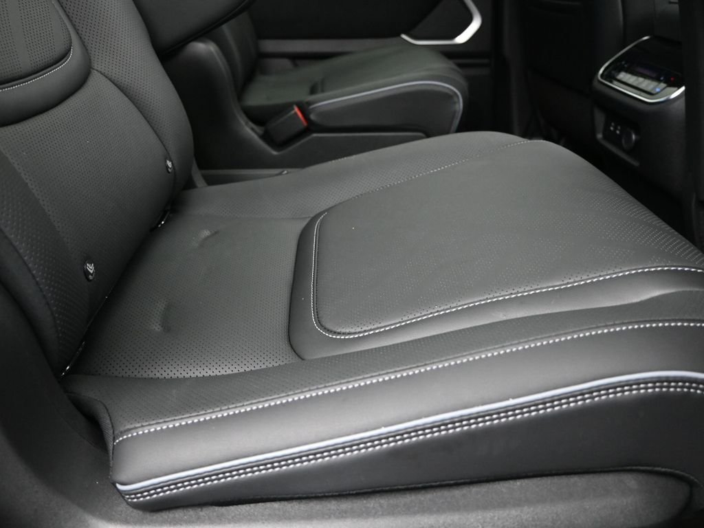 Certified Used 2025 Black INFINITI LUXE image 23