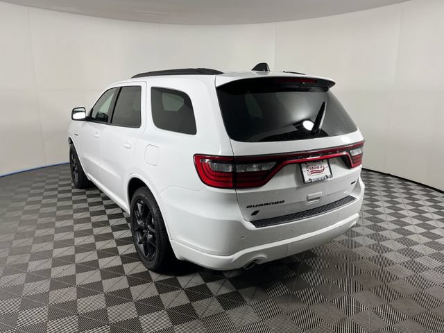 New 2026 White Knuckle Clear-Coat Exterior Paint Dodge GT HEMI V8 image 3