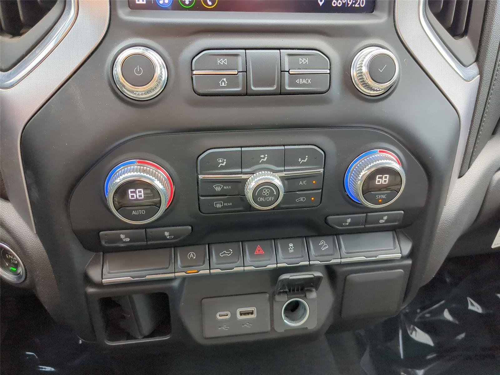 Used 2021 Summit White GMC SLE image 23