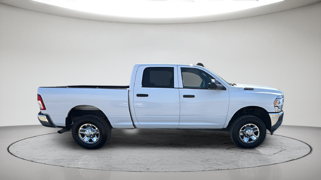 Used 2021 White Ram Tradesman image 10