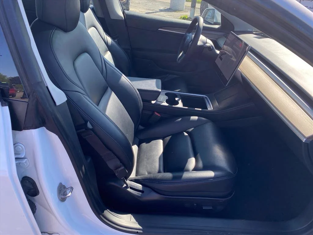 Used 2021 Pearl White Multi-Coat Tesla Long Range image 19