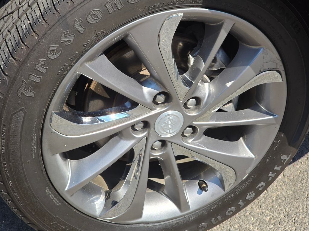 Used 2020 Black Buick Select image 15