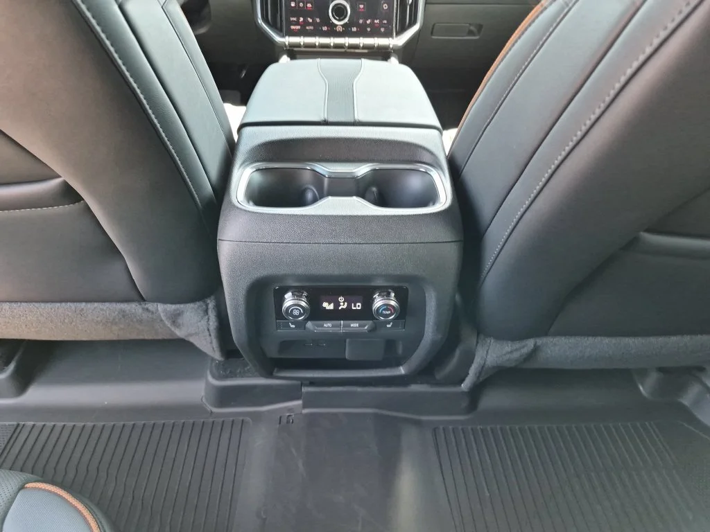 2027 GMC Acadia AT4 - Photo 30