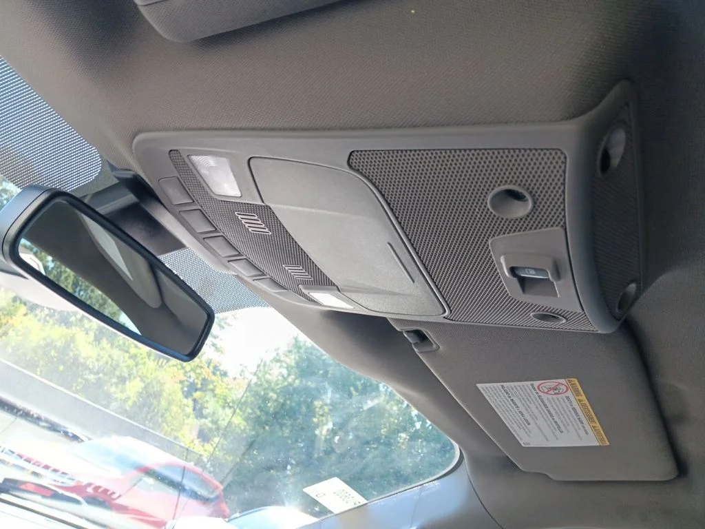 Used 2019 Black Metallic Ford Lariat image 29