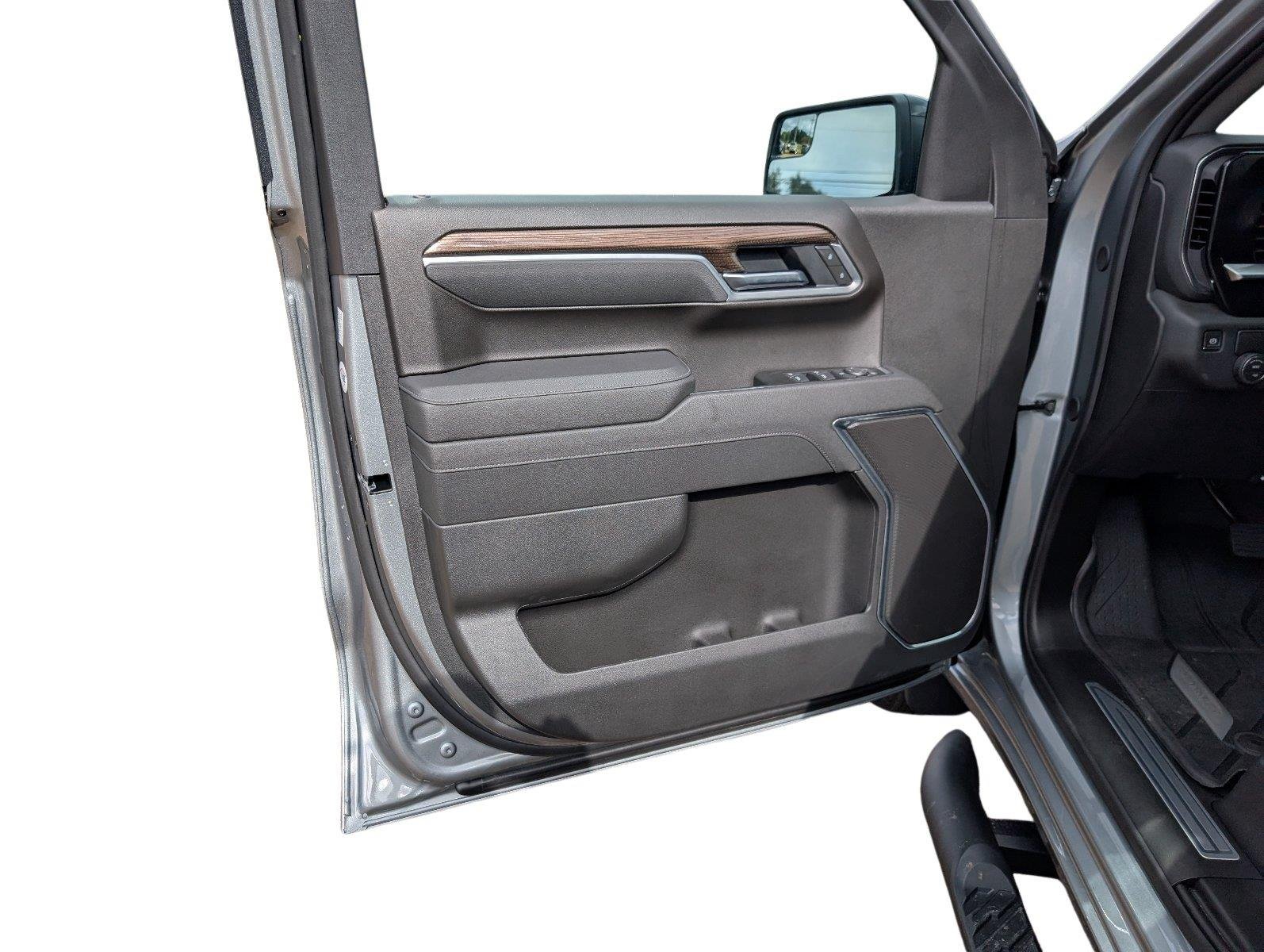 Used 2026 Sterling Gray Metallic Chevrolet RST image 10
