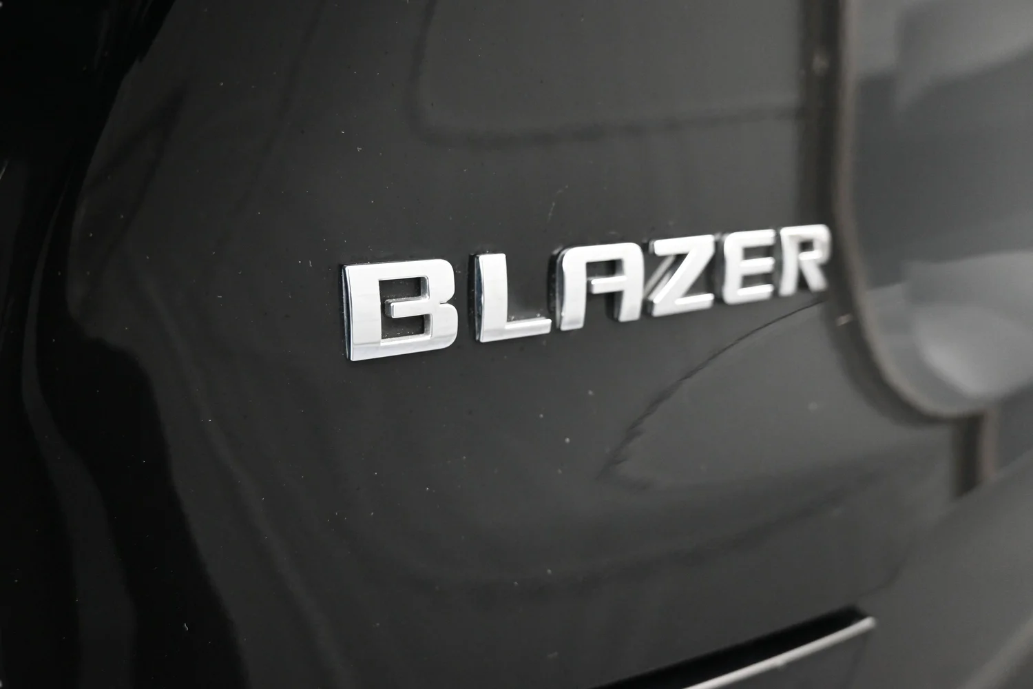 Used 2025 Black Chevrolet LT image 24
