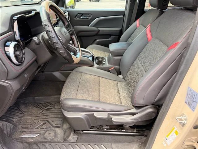 Used 2024 Sand Dune Metallic Chevrolet 4WD Z71 image 10