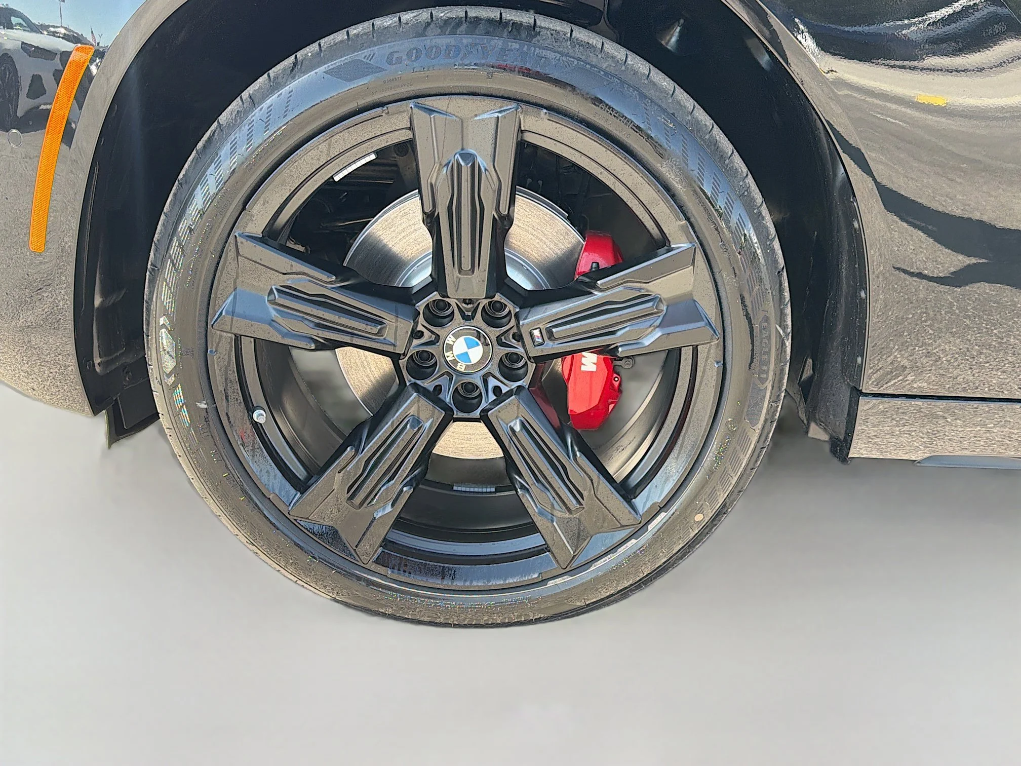 New 2026 Black Sapphire Metallic BMW 30 xDrive image 39