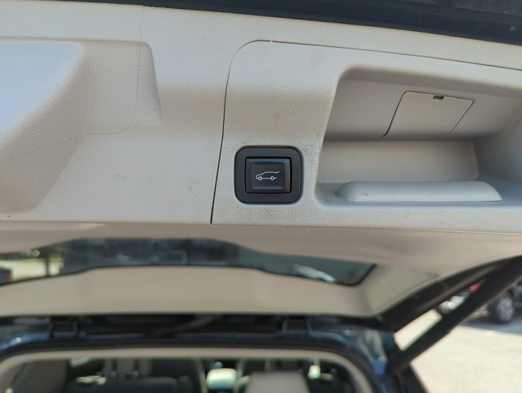 Used 2019 Blue GMC SLT-1 image 33