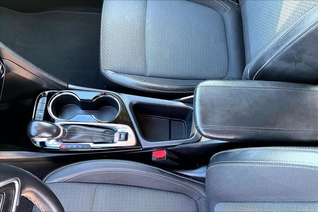 Used 2020 Black Buick Select image 16