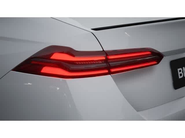 Used 2026 Alpine White BMW 530i image 8