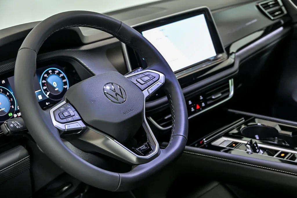 New 2026 Green Volkswagen 2.0T SEL Premium R-Line image 10