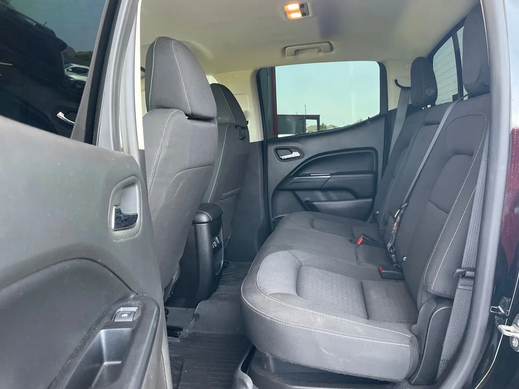 Used 2022 Black GMC Elevation image 16
