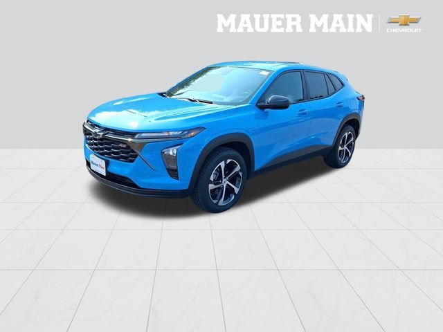 Certified Used 2024 Fountain Blue Chevrolet 1RS image 3