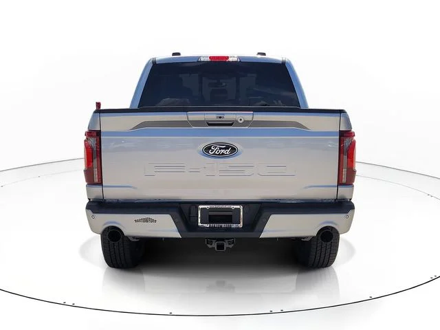 New 2026 Silver Metallic Ford Lariat image 6