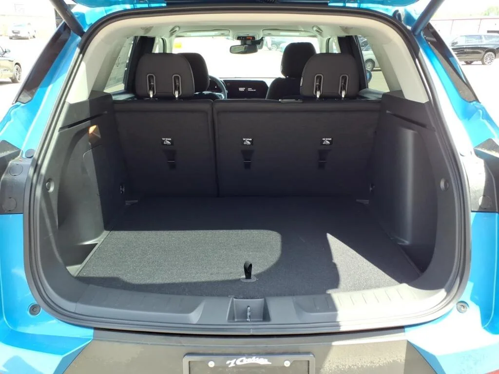 New 2026 Marina Blue Metallic Chevrolet LT image 5