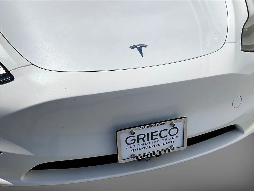 Used 2024 White Tesla Long Range image 31