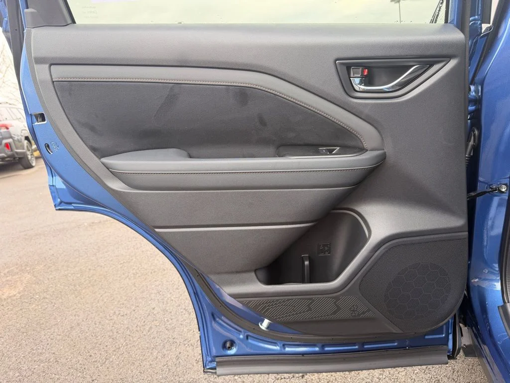 New 2026 DAYBREAK BLUE PEARL Subaru Touring image 62