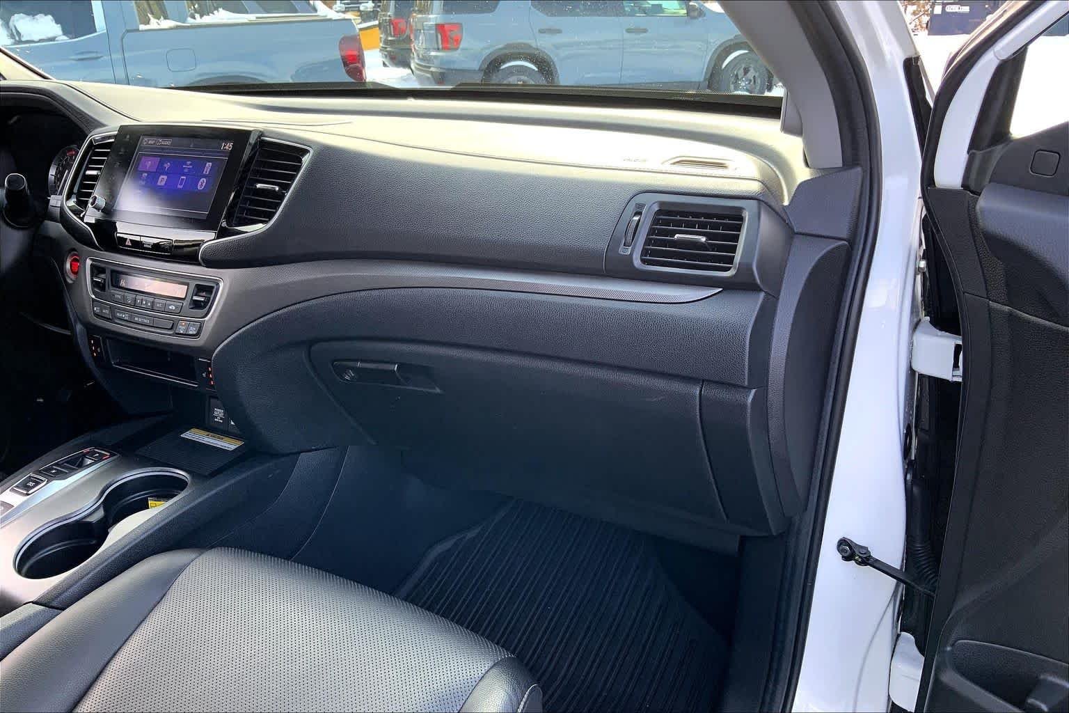 Used 2022 Platinum White Pearl Honda RTL-E image 19