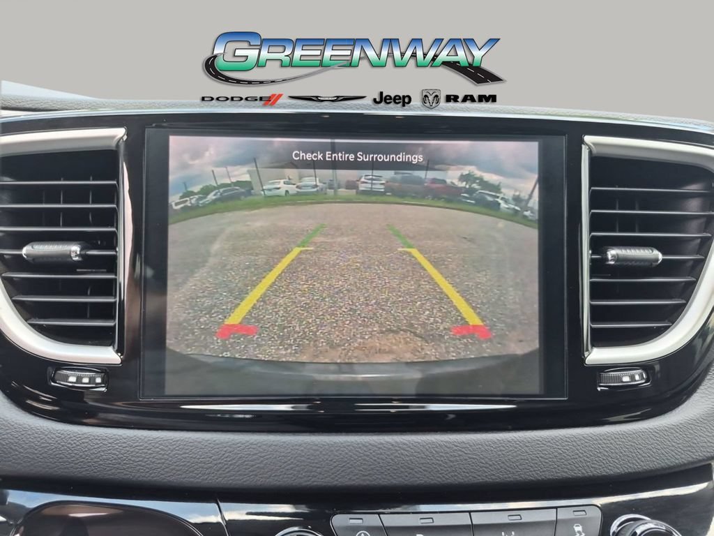 Used 2023 Brilliant Black Crystal Pearlcoat Chrysler Touring L image 16